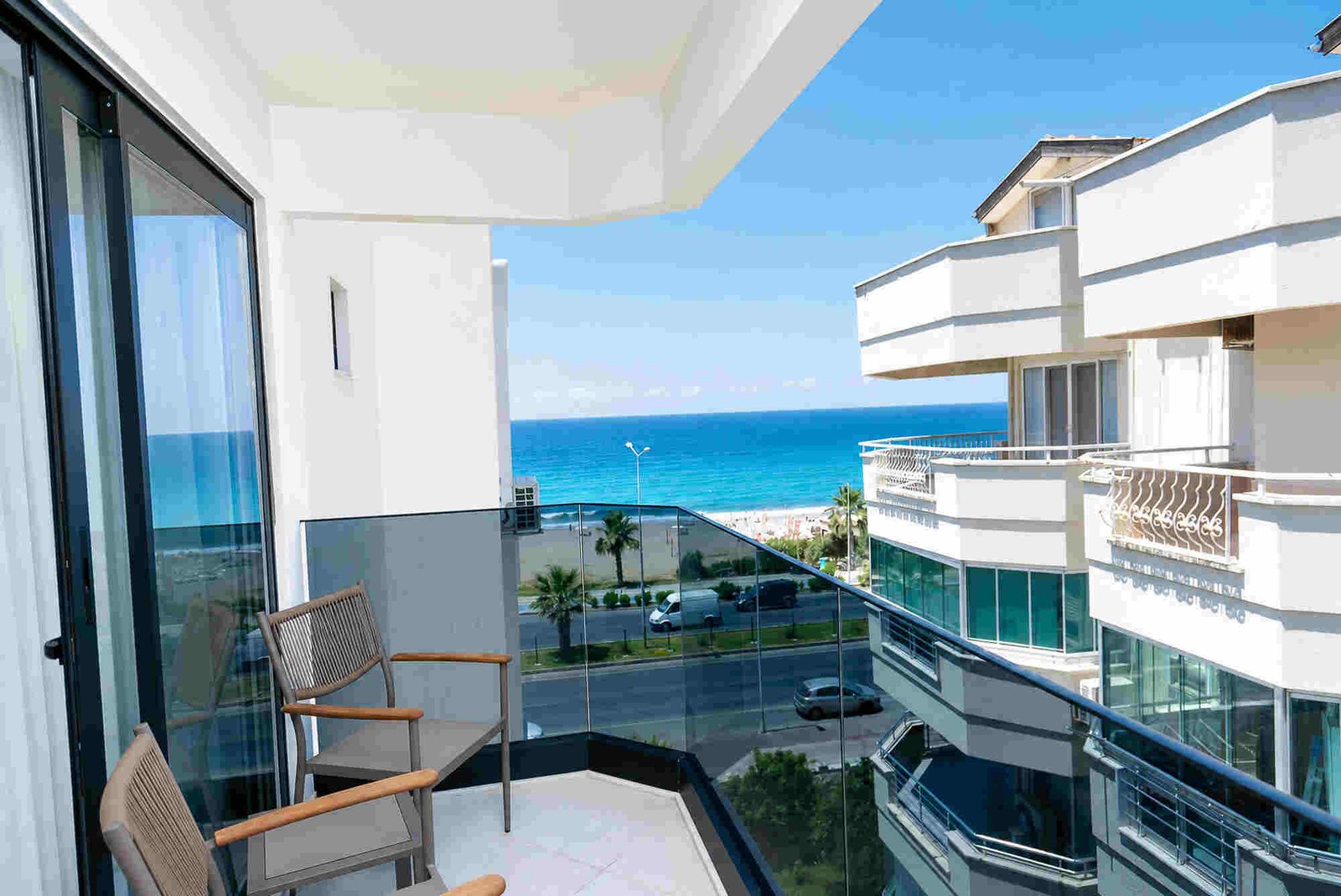 STANDARD ROOM SIDE SEA