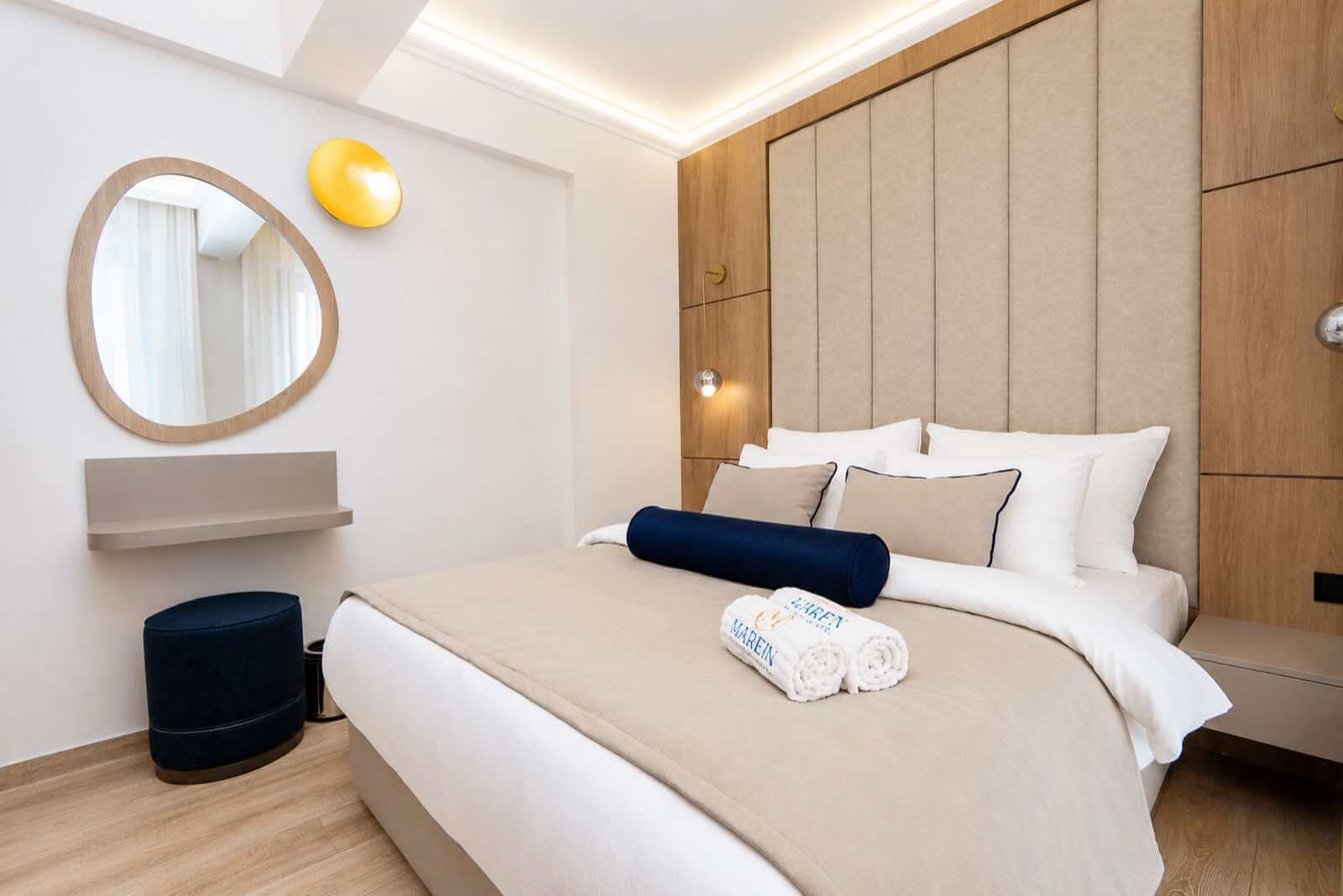 STANDARD ROOM SIDE SEA